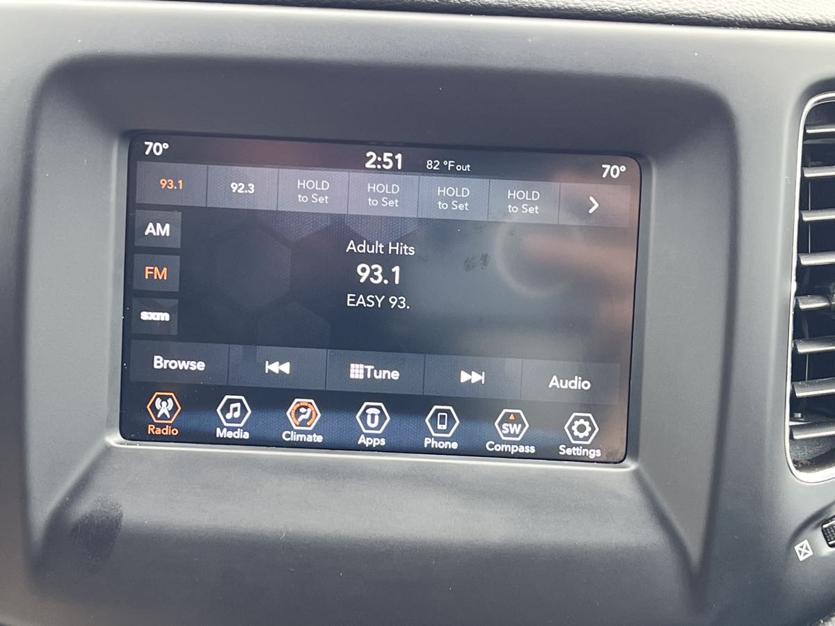2019 Jeep Compass Latitude photo 29