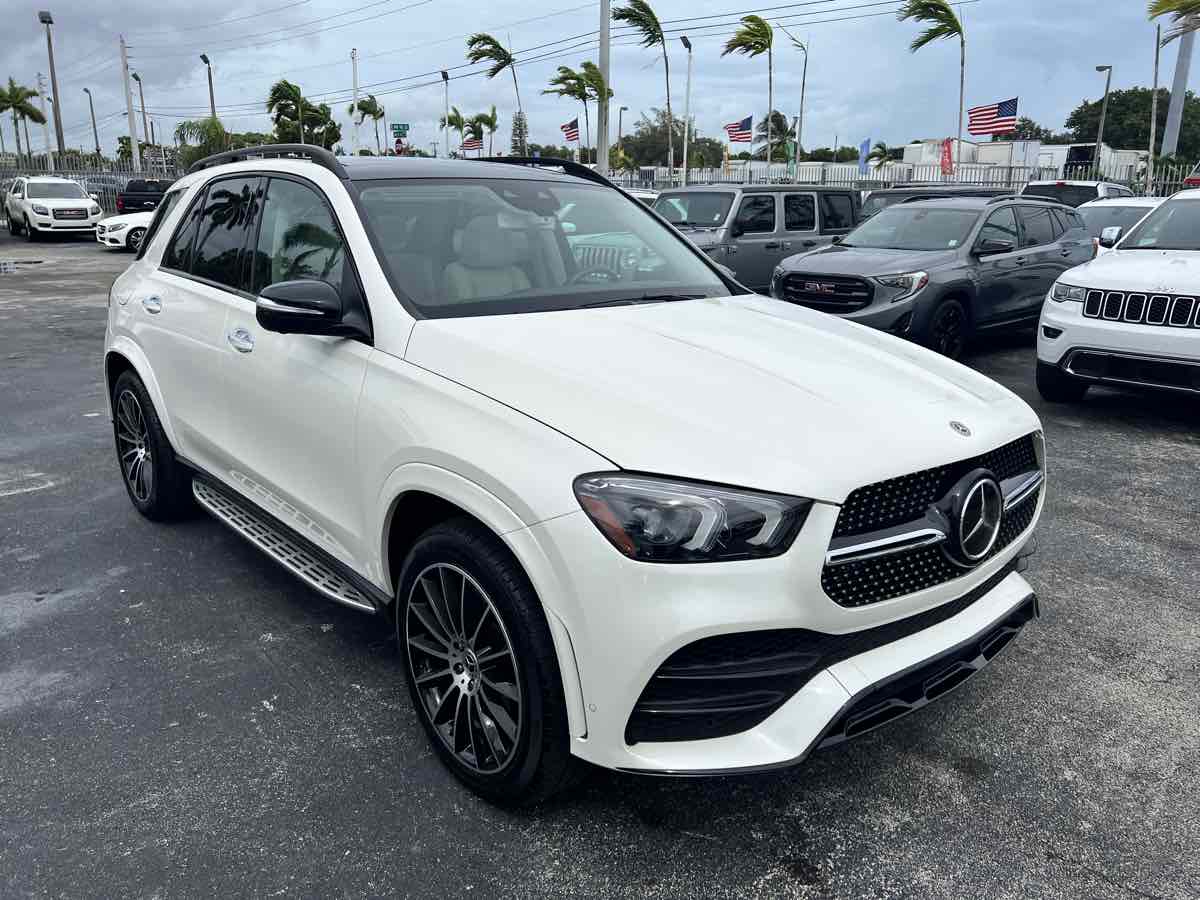 2020 Mercedes Benz GLE 450 4MATIC photo 2