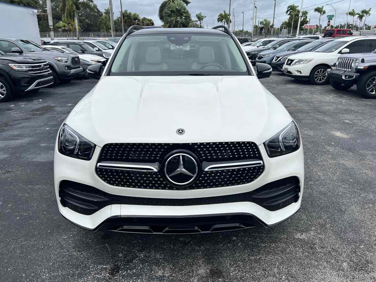 2020 Mercedes Benz GLE 450 4MATIC photo 3