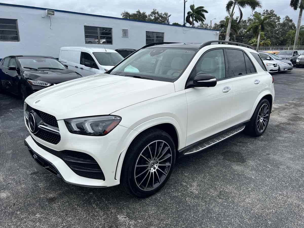 2020 Mercedes Benz GLE 450 4MATIC photo 4