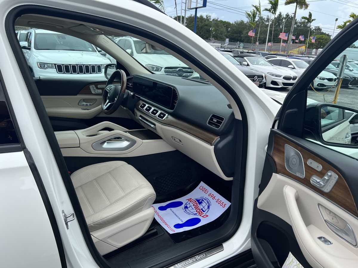 2020 Mercedes Benz GLE 450 4MATIC photo 13