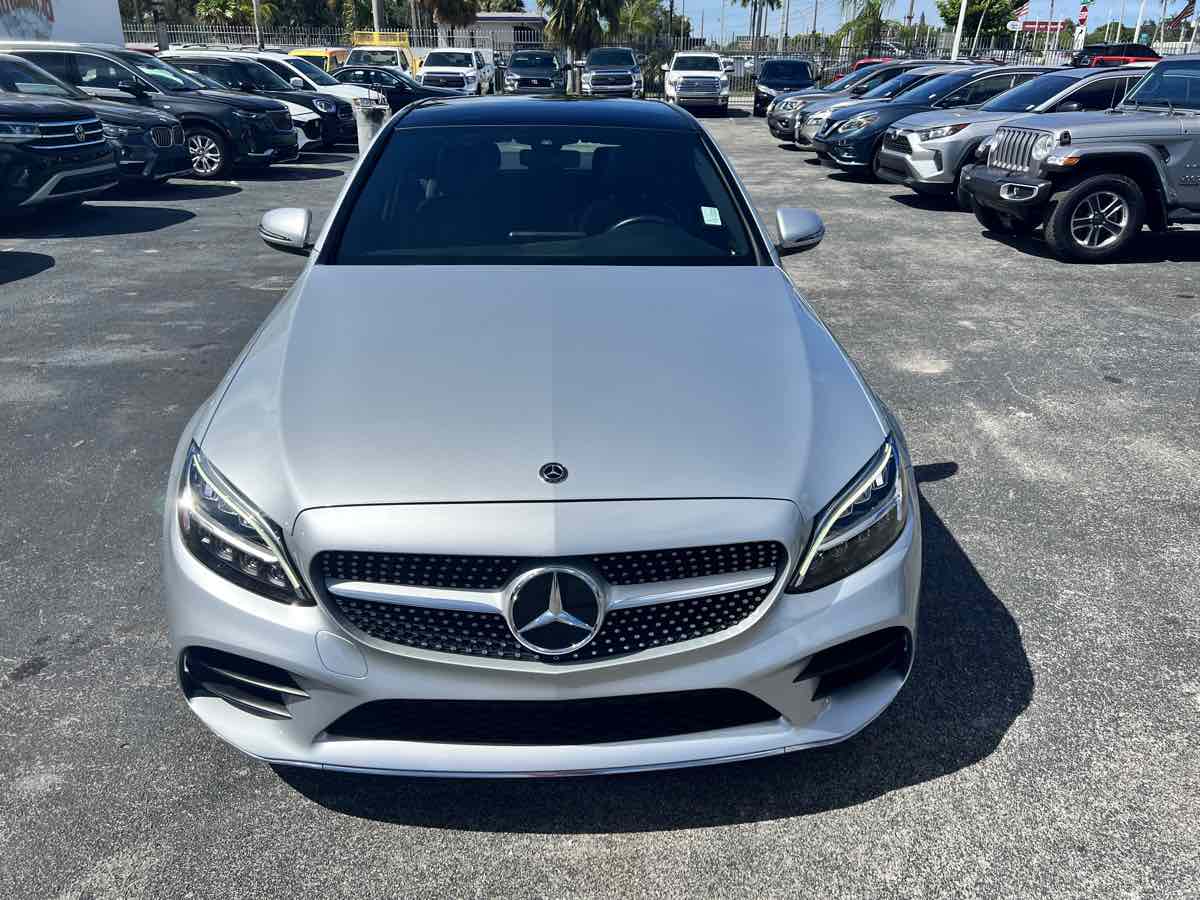 2020 Mercedes Benz C 300 Sedan photo 3
