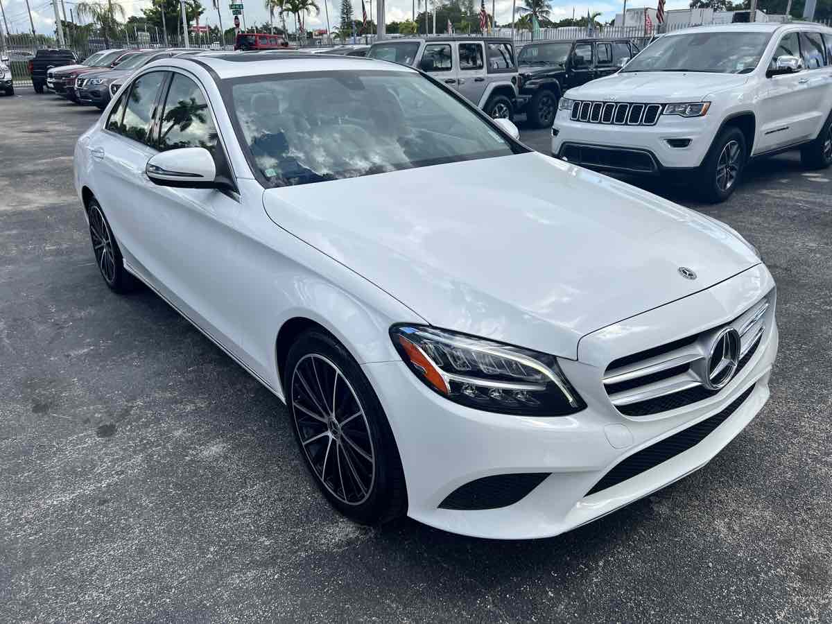 2021 Mercedes Benz C 300 Sedan photo 2