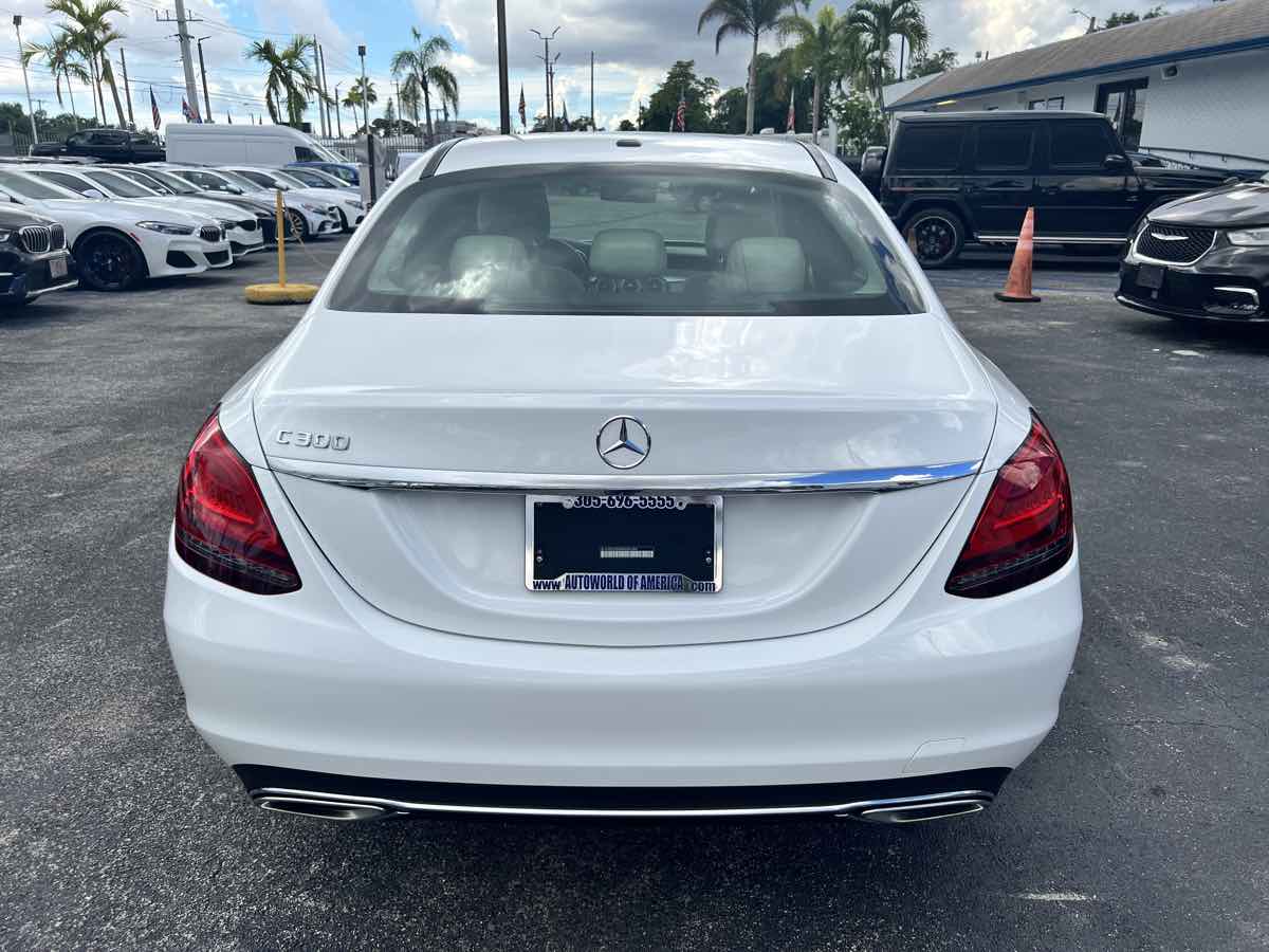 2021 Mercedes Benz C 300 Sedan photo 7