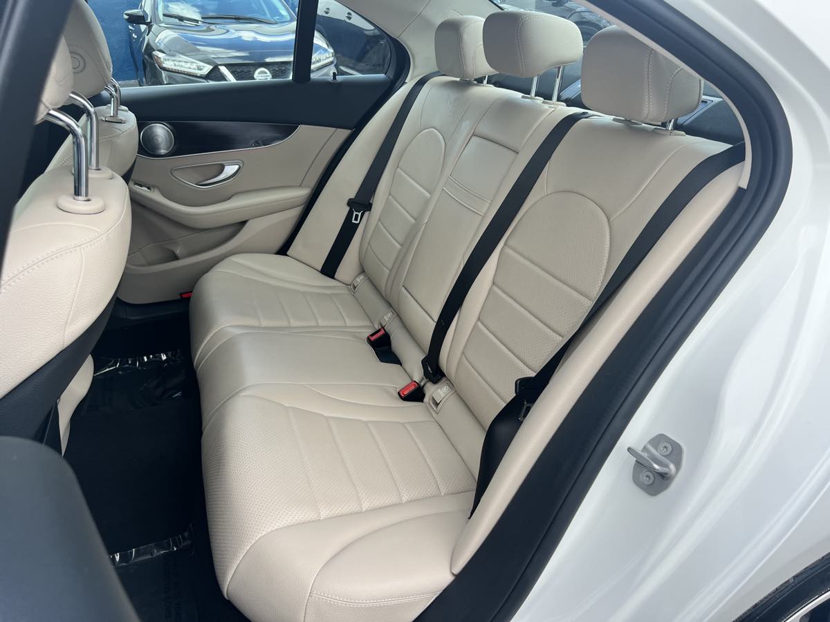 2021 Mercedes Benz C 300 Sedan photo 17