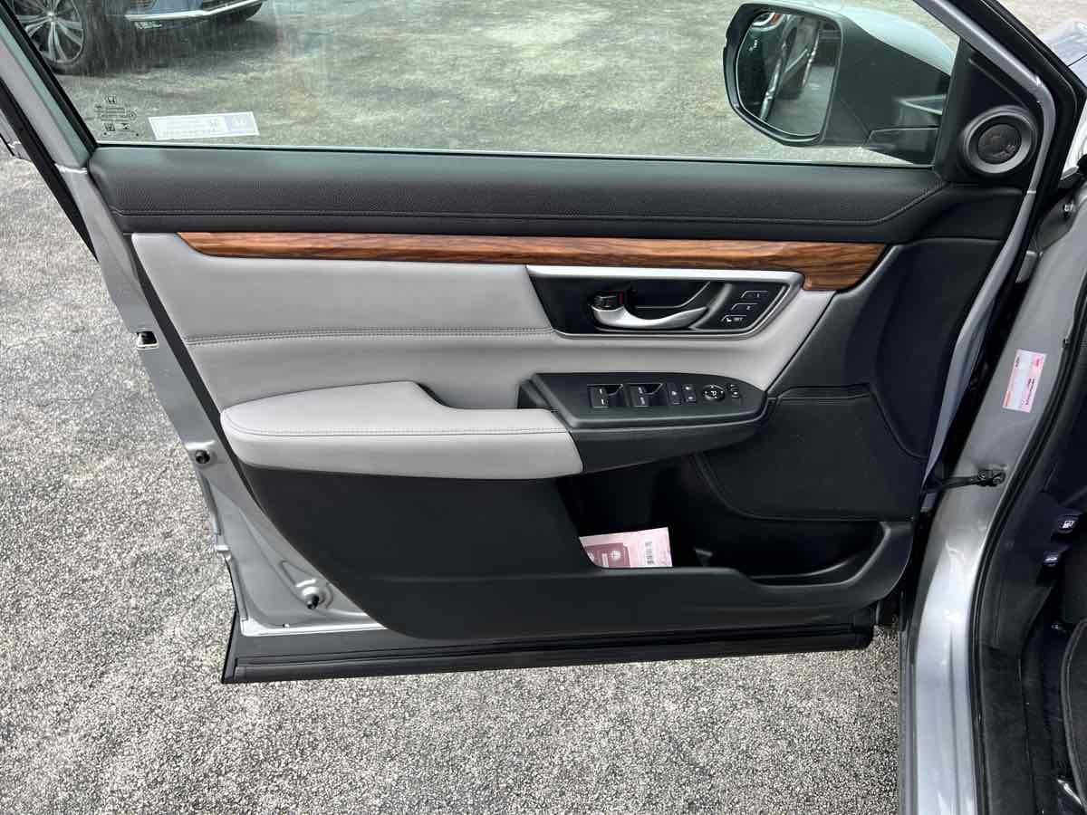 2022 Honda CR-V Hybrid EX-L photo 13