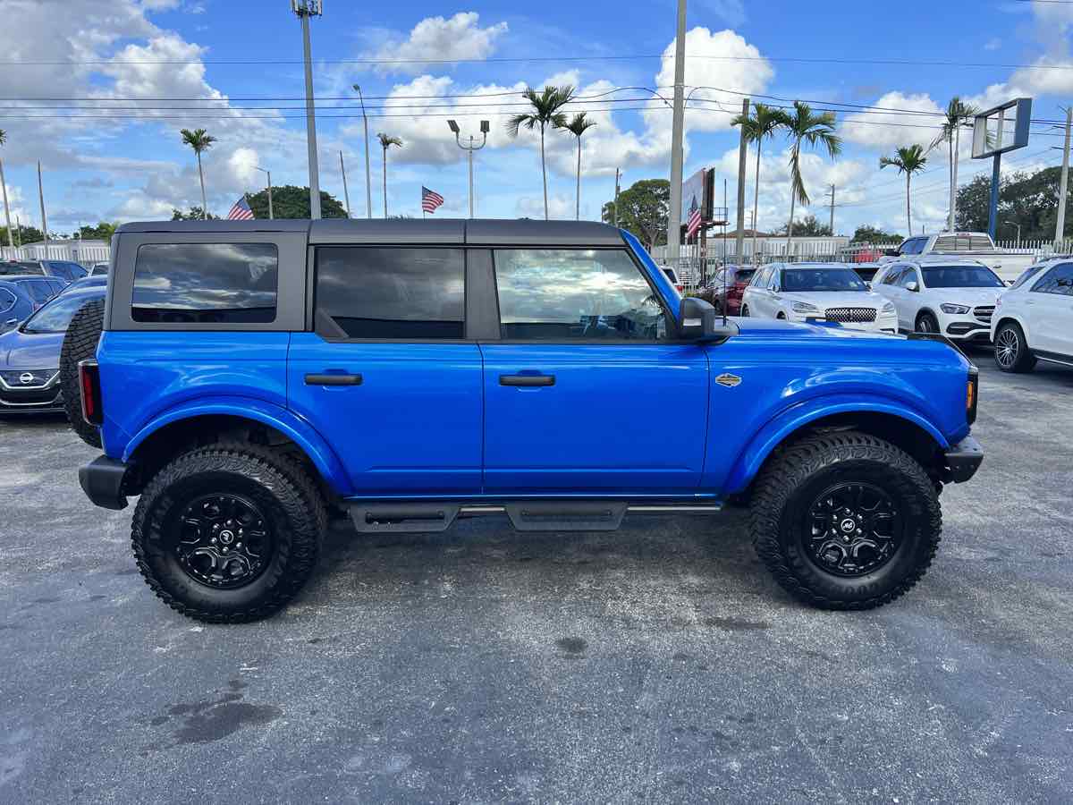 2023 Ford Bronco Wildtrak photo 9