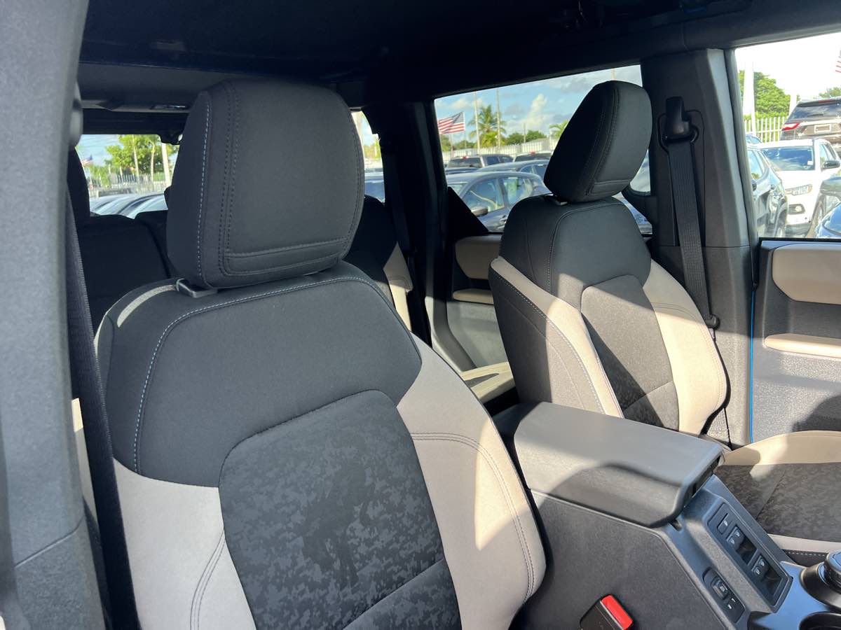 2023 Ford Bronco Wildtrak photo 14