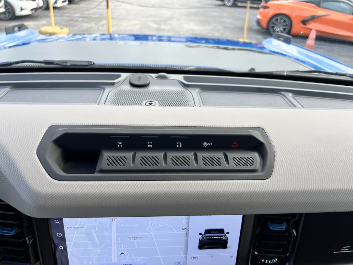 2023 Ford Bronco Wildtrak photo 47