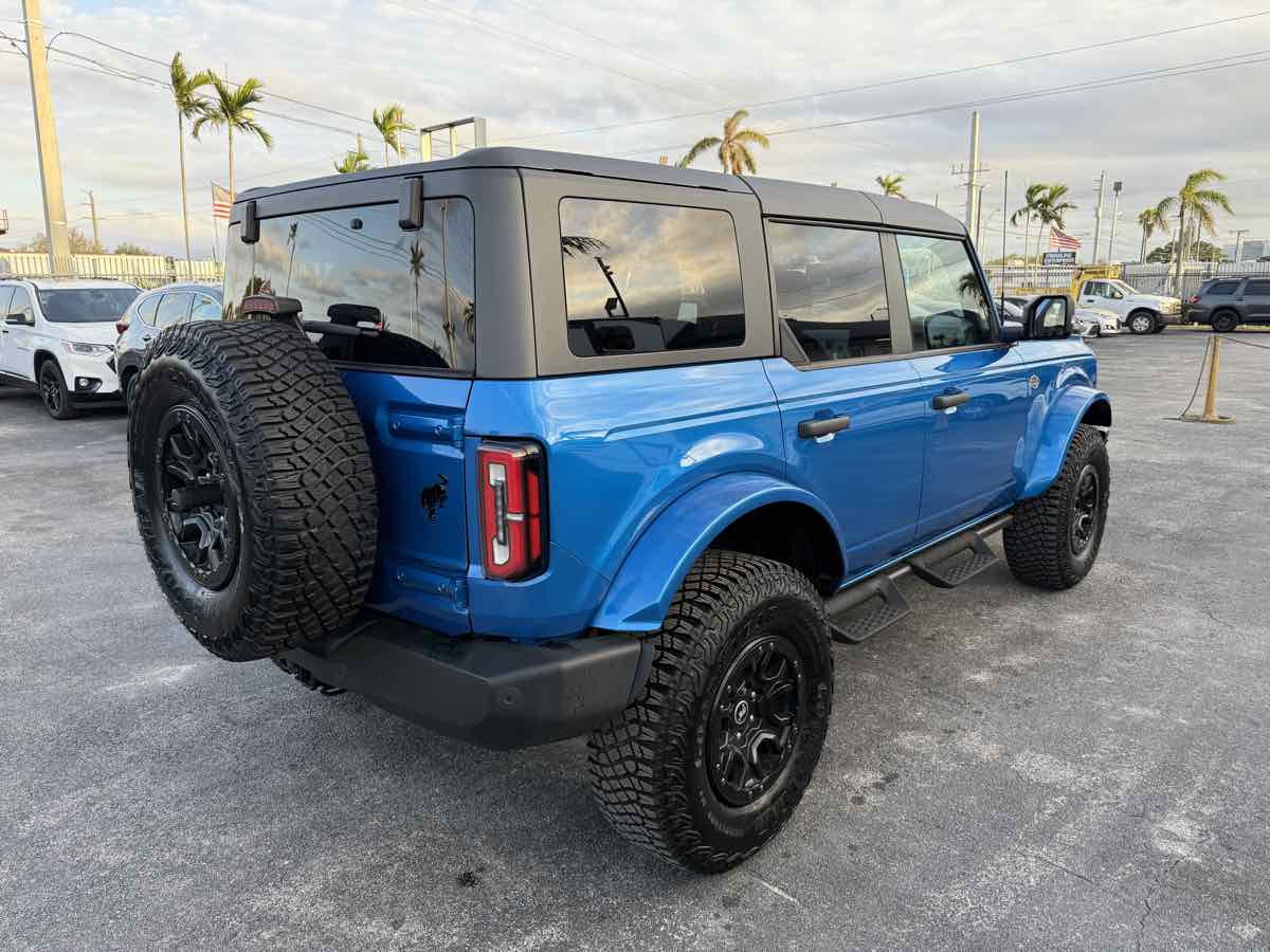 2023 Ford Bronco Wildtrak photo 8