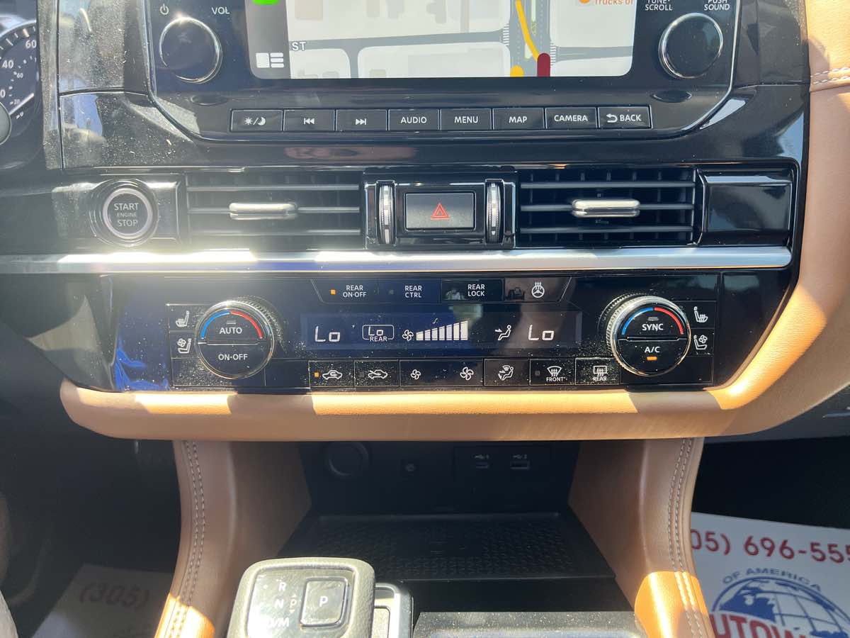 2022 Nissan Pathfinder Platinum photo 50