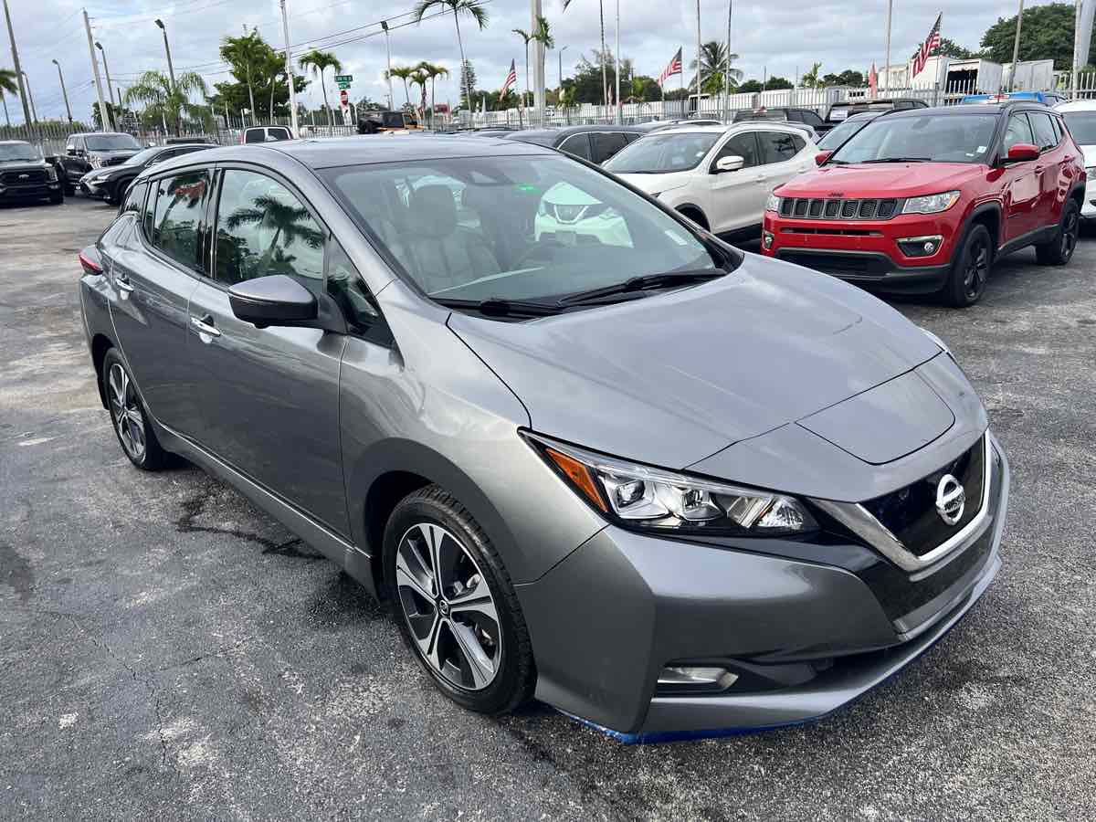 2021 Nissan Leaf SL Plus photo 3