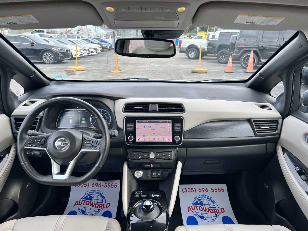 2021 Nissan Leaf SL Plus photo 20