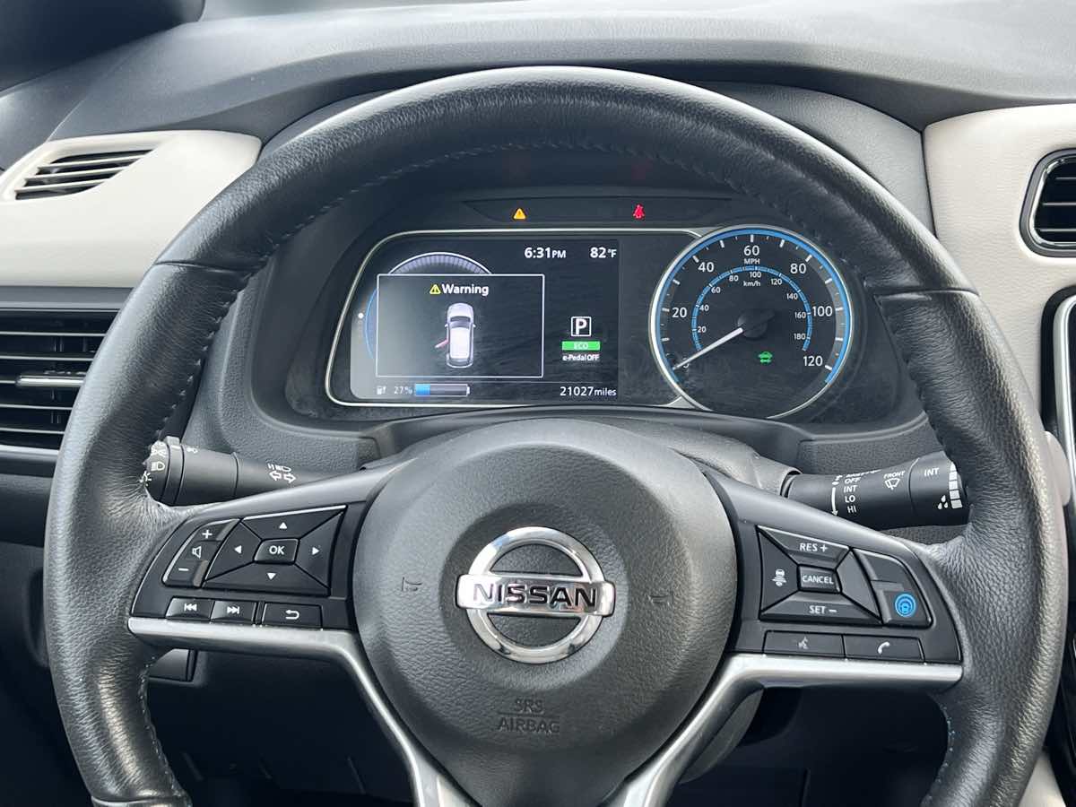 2021 Nissan Leaf SL Plus photo 21