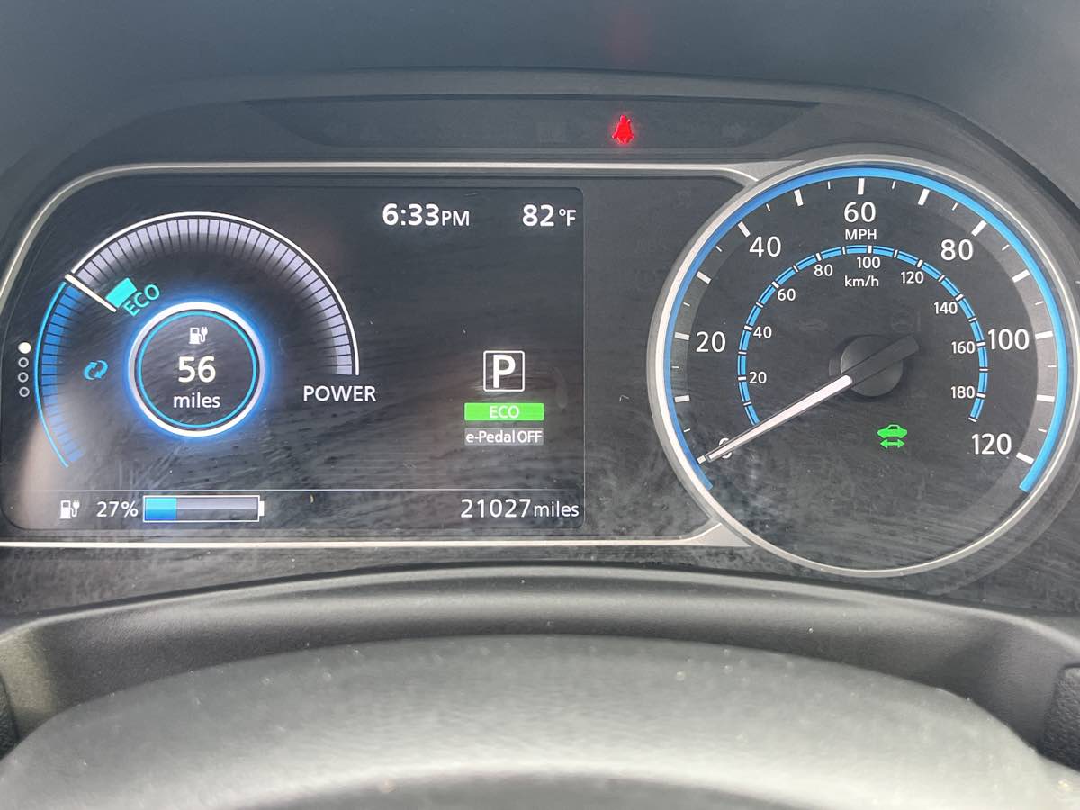 2021 Nissan Leaf SL Plus photo 22