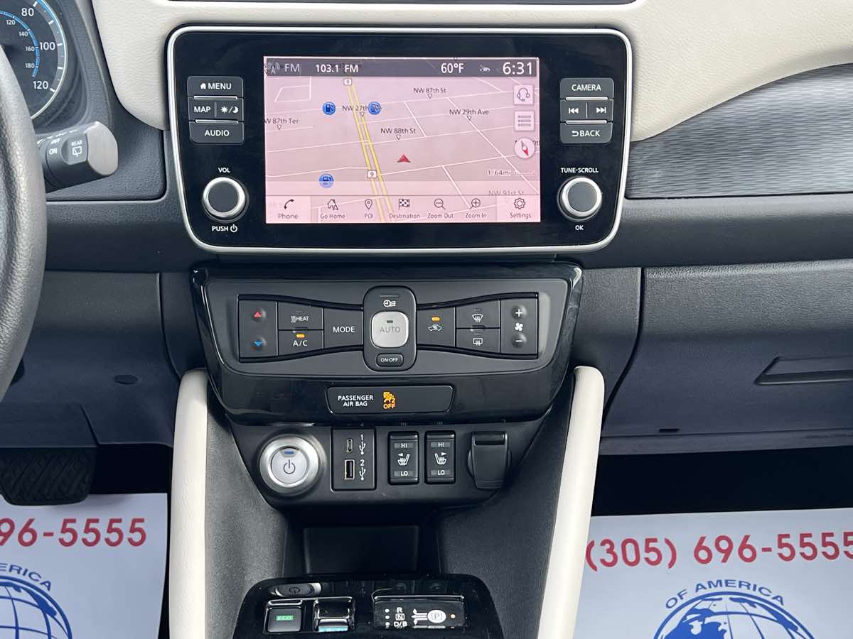2021 Nissan Leaf SL Plus photo 25