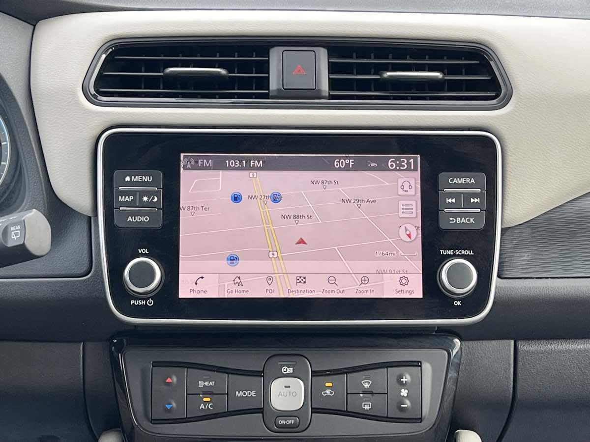 2021 Nissan Leaf SL Plus photo 26