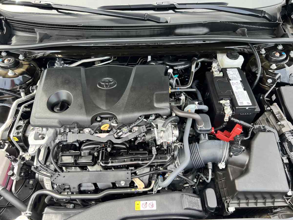 2022 Toyota Camry SE photo 37