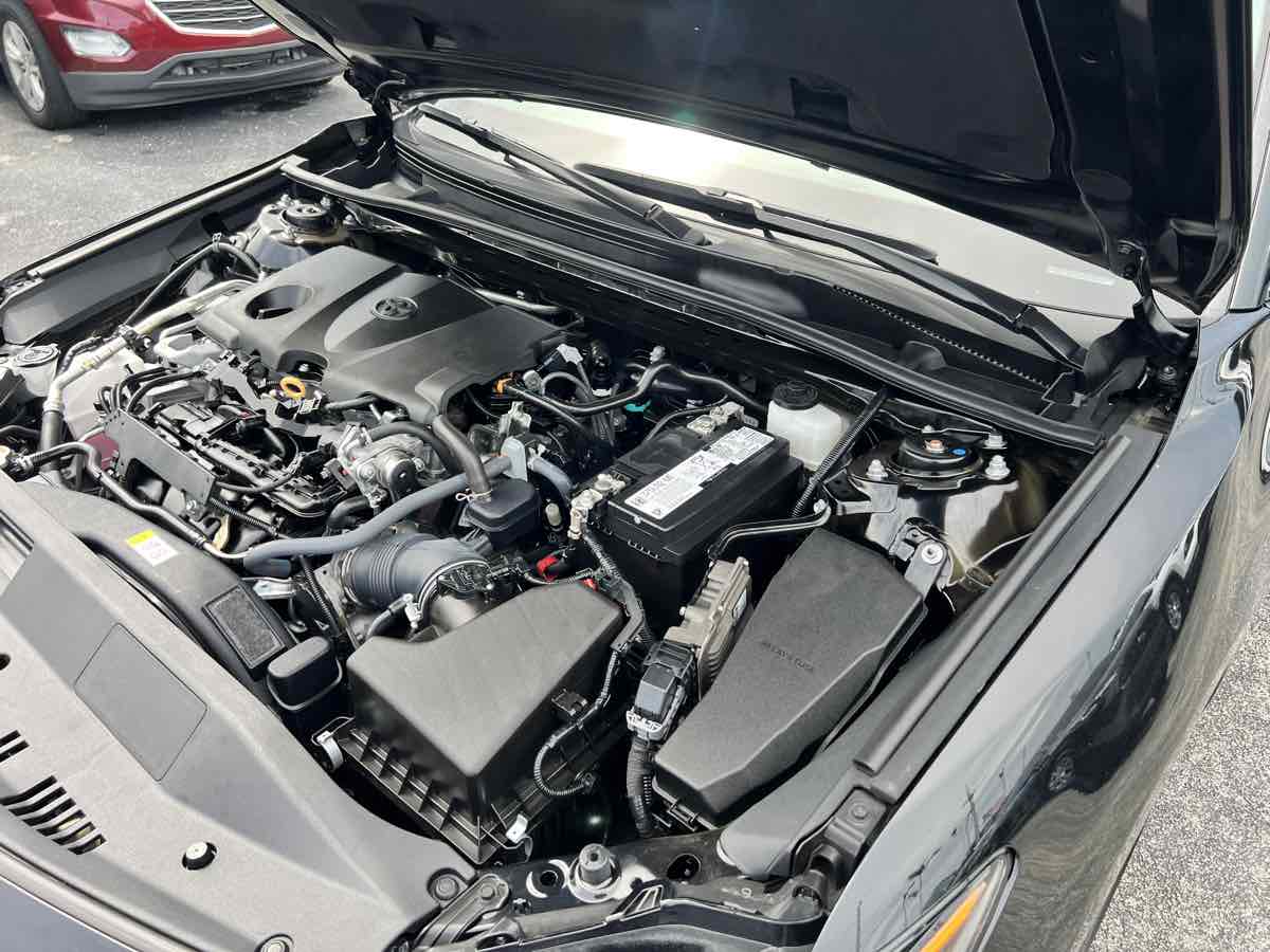 2022 Toyota Camry SE photo 38