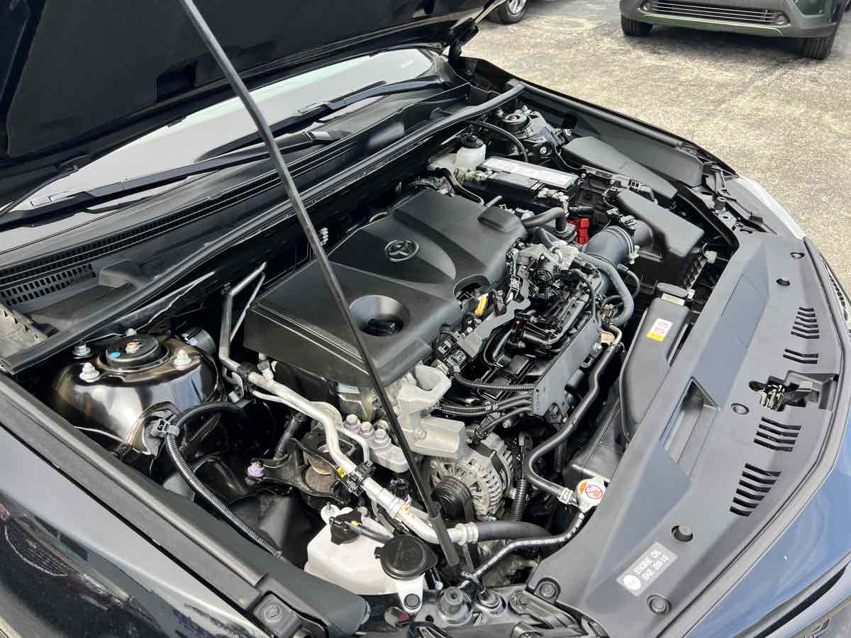 2022 Toyota Camry SE photo 39