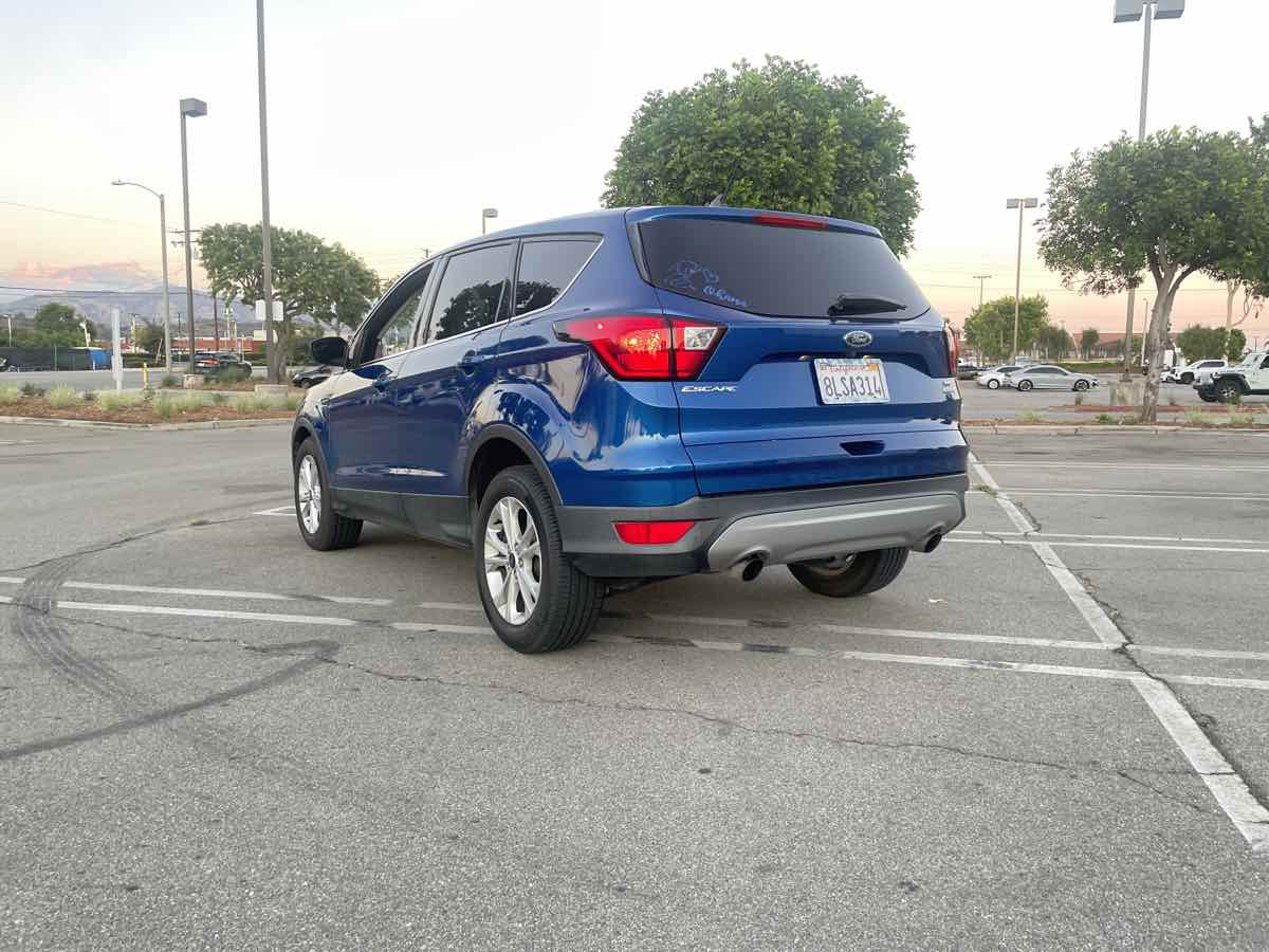 2019 Ford Escape SE photo 4