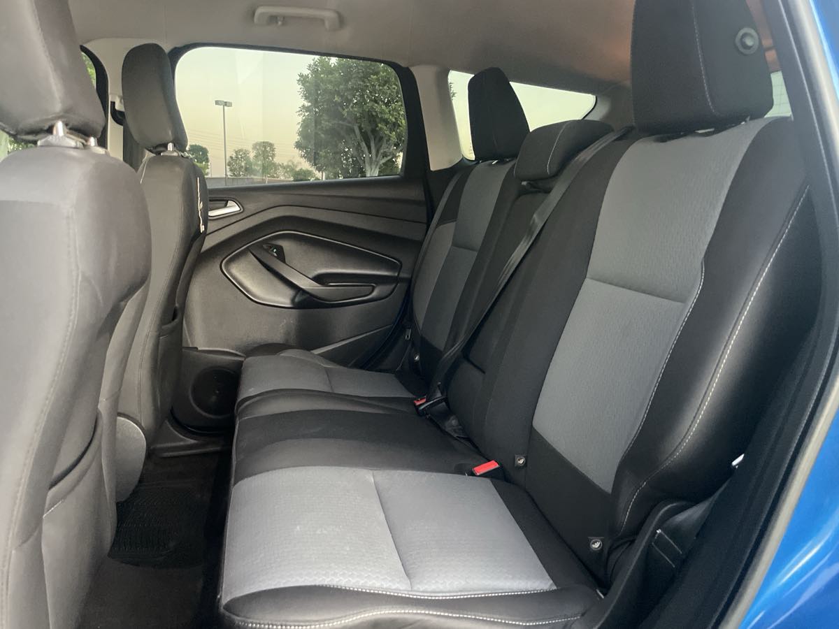 2019 Ford Escape SE photo 8
