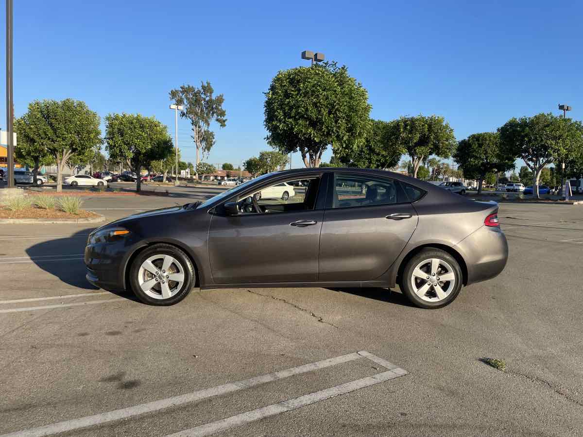 2015 Dodge Dart SXT photo 9