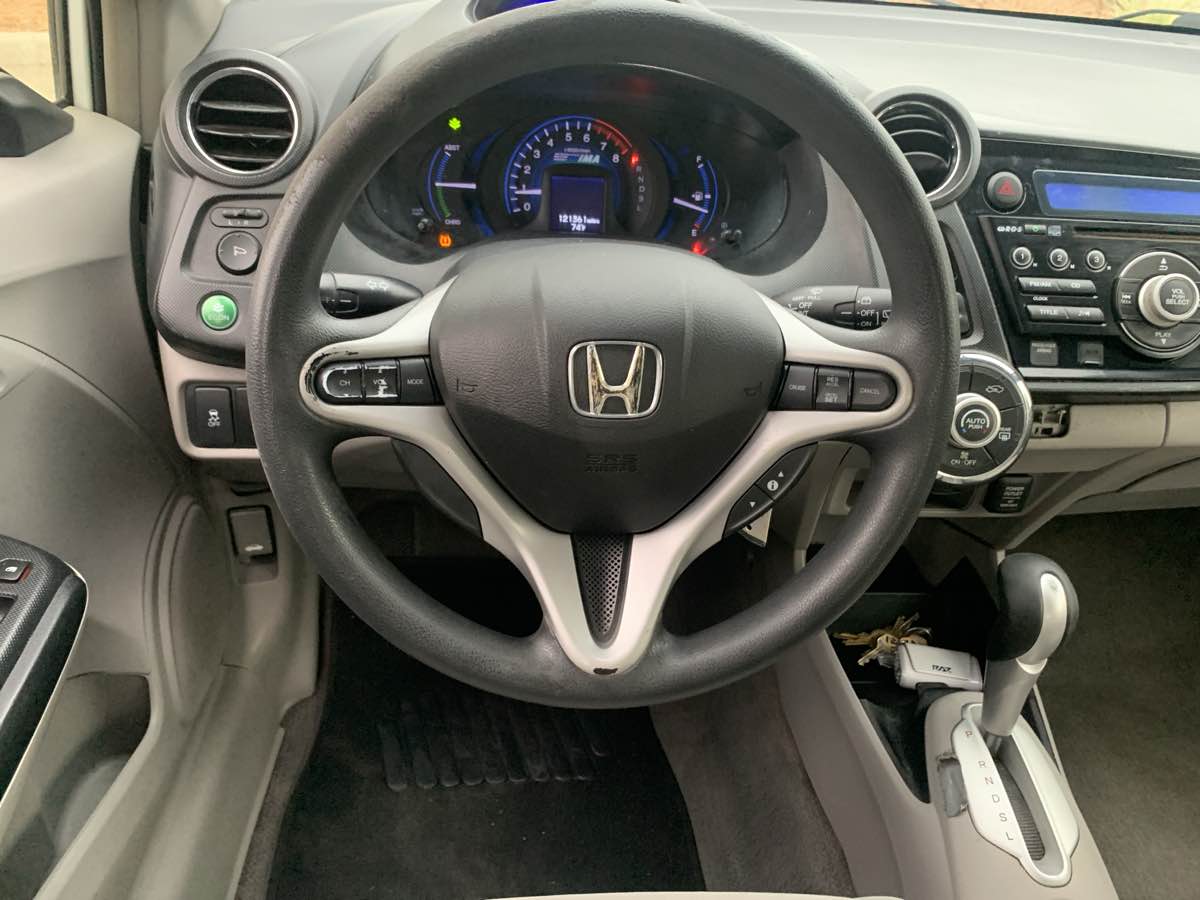 2013 Honda Insight LX photo 12