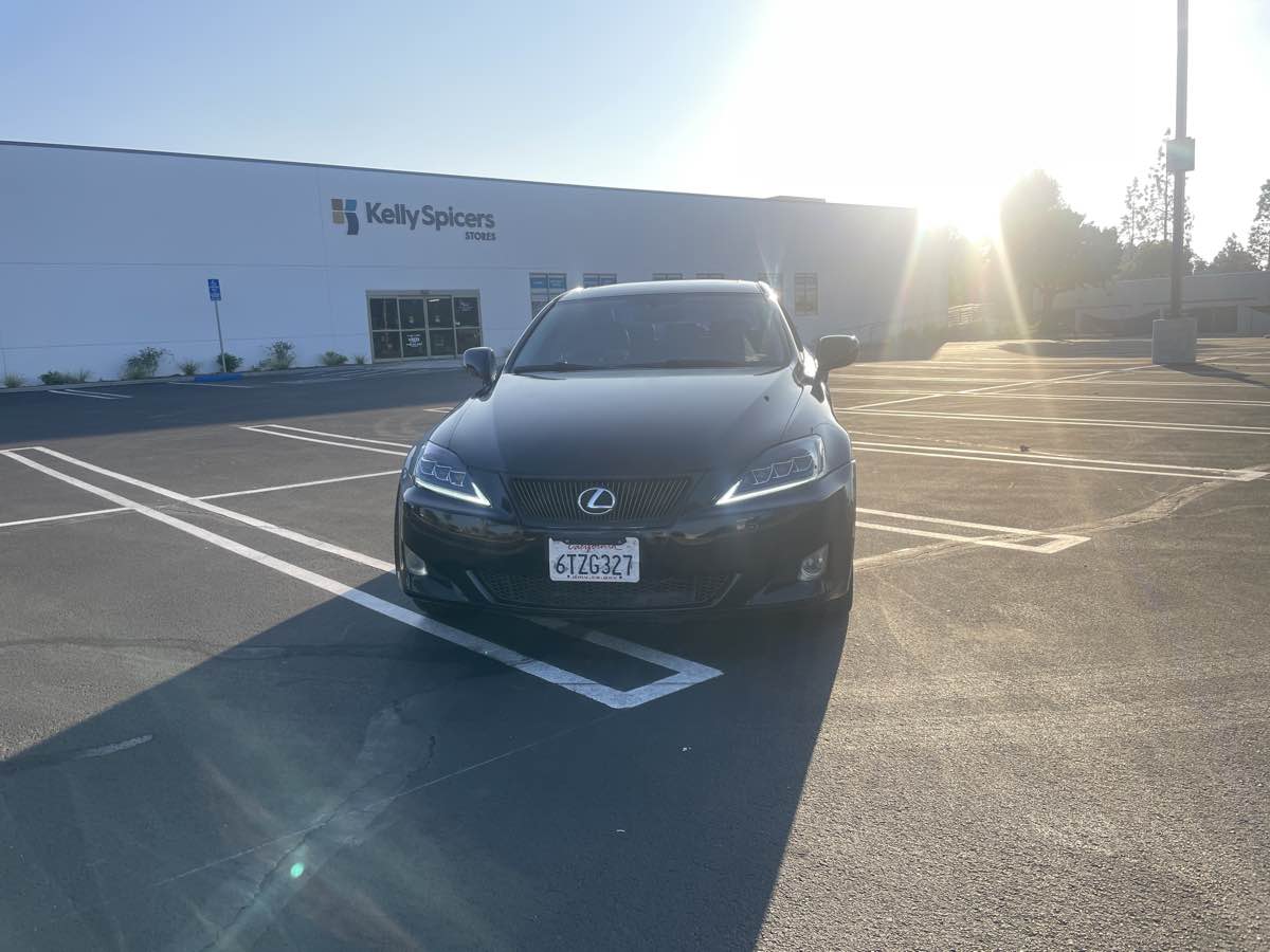 2008 Lexus IS 350 photo 3