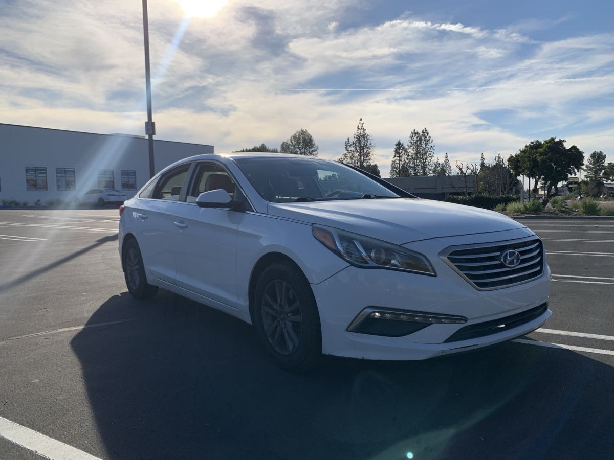 2015 Hyundai Sonata SE - Photo 3