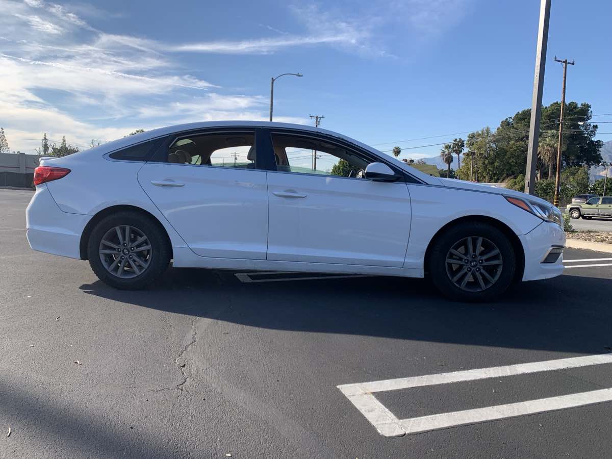 2015 Hyundai Sonata SE - Photo 4