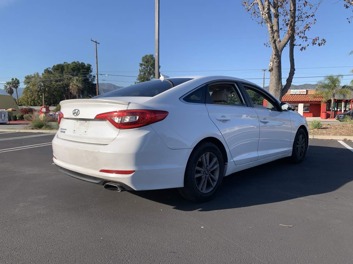 2015 Hyundai Sonata SE - Photo 7