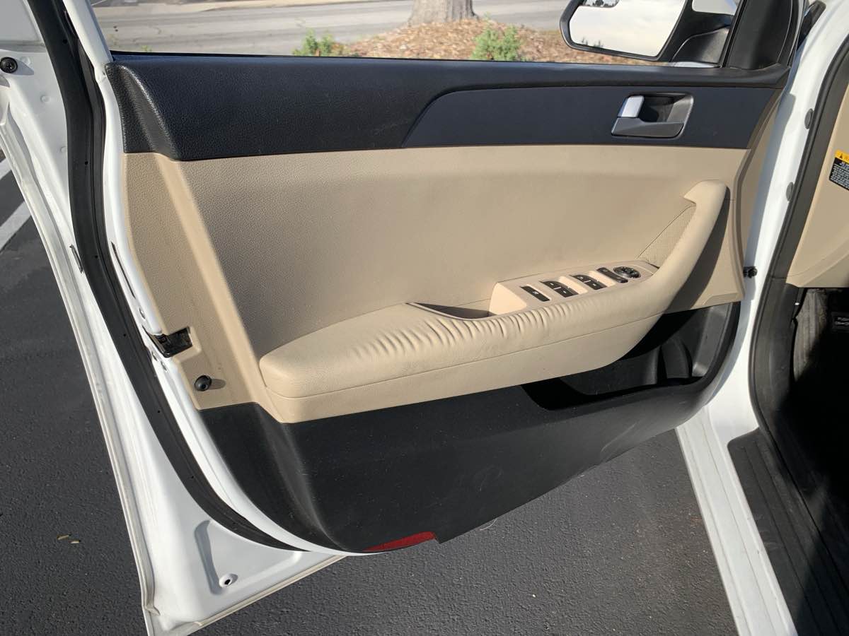 2015 Hyundai Sonata SE - Photo 11