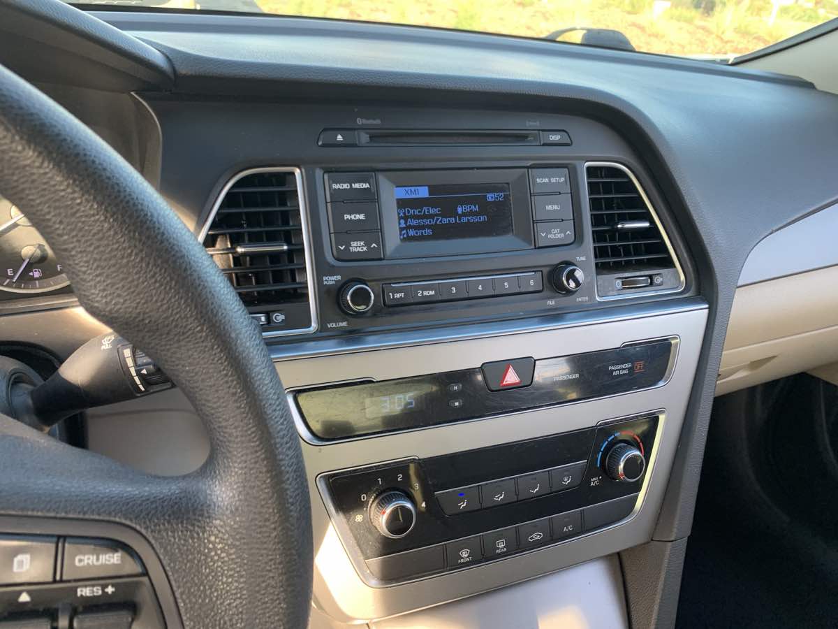 2015 Hyundai Sonata SE - Photo 14