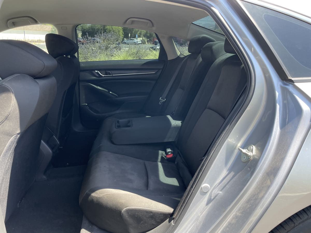 2018 Honda Accord Hybrid - Photo 9