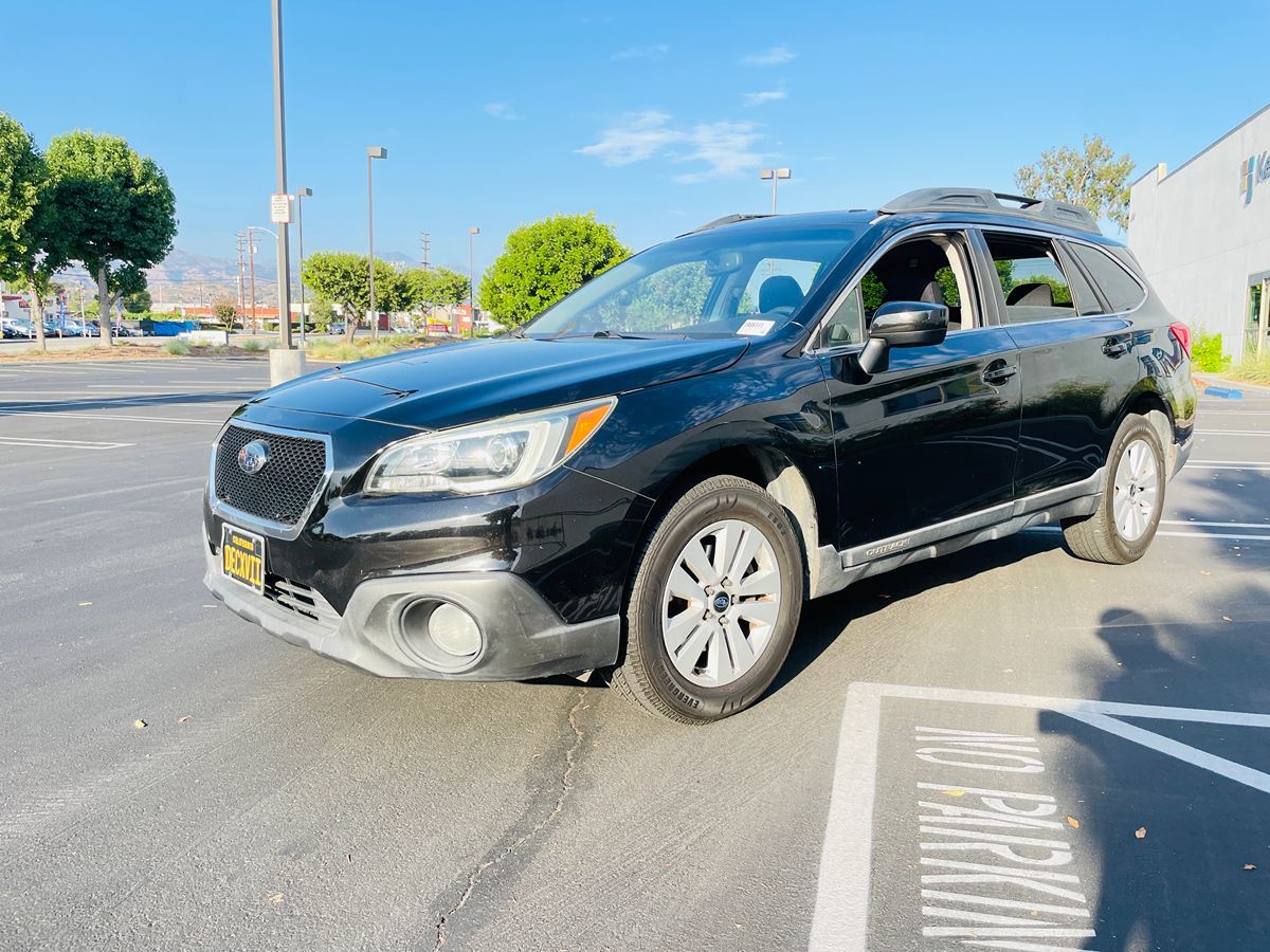2015 Subaru Outback Premium - Photo 2