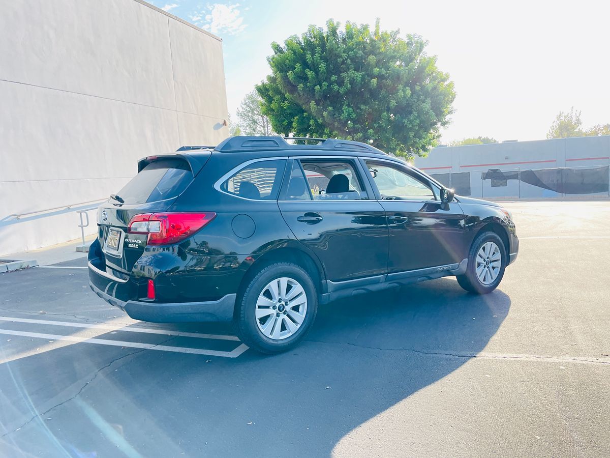 2015 Subaru Outback Premium - Photo 10