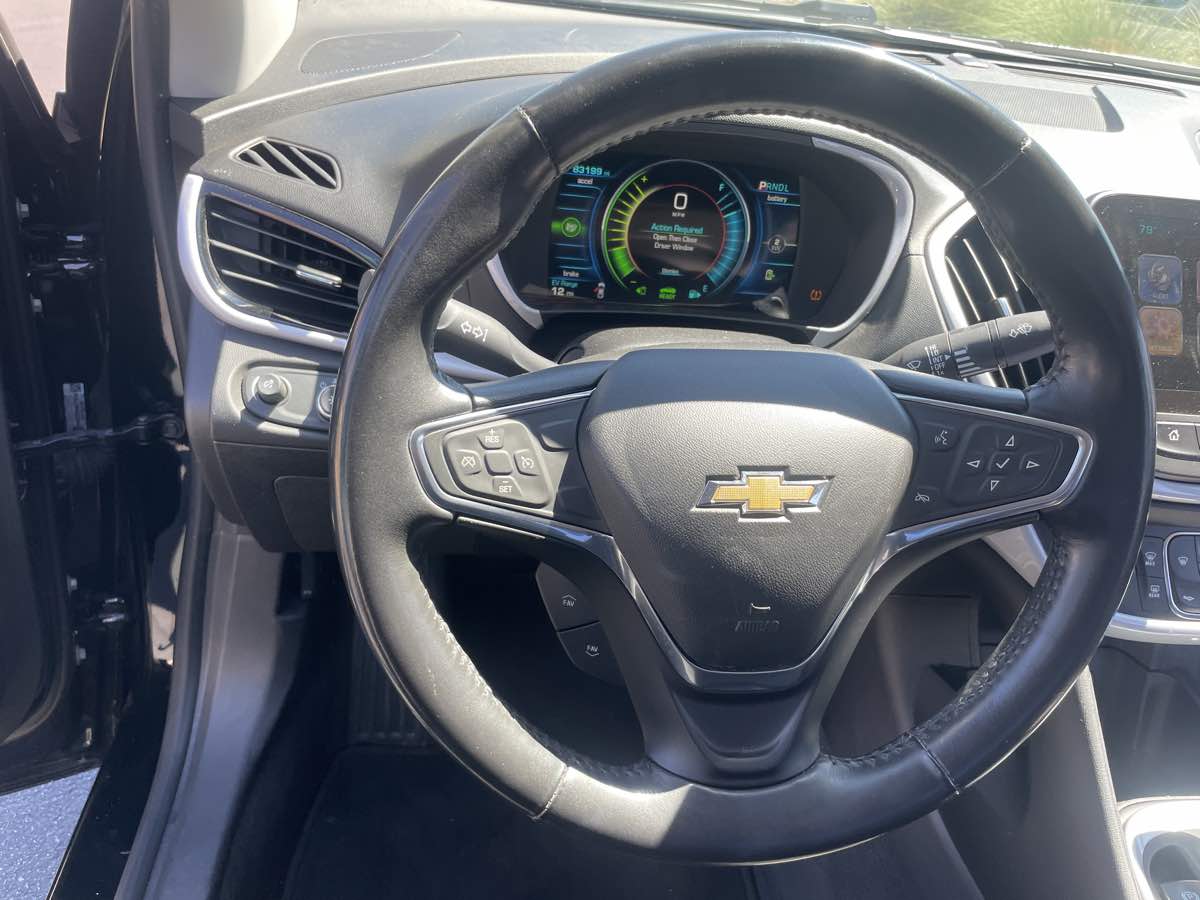 2017 Chevrolet Volt LT - Photo 15
