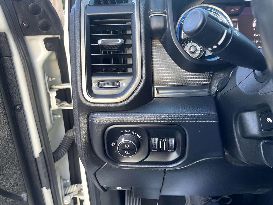 2019 Ram 3500 Limited photo 17