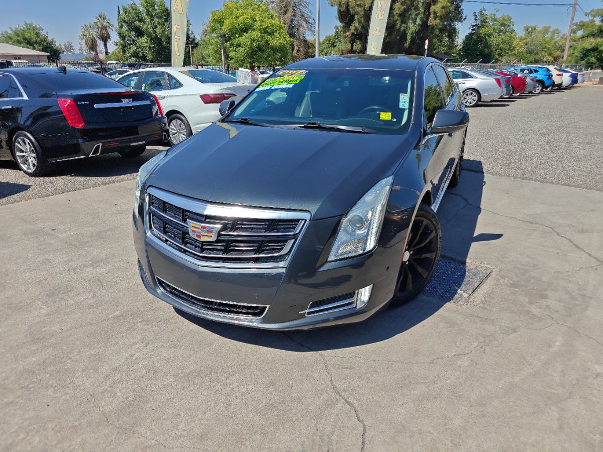 2017 Cadillac XTS Luxury - Photo 4