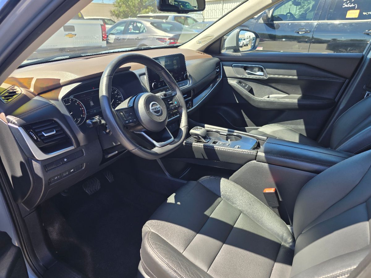 2021 Nissan Rogue SL photo 5