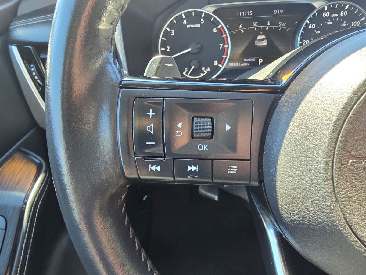 2021 Nissan Rogue SL photo 11