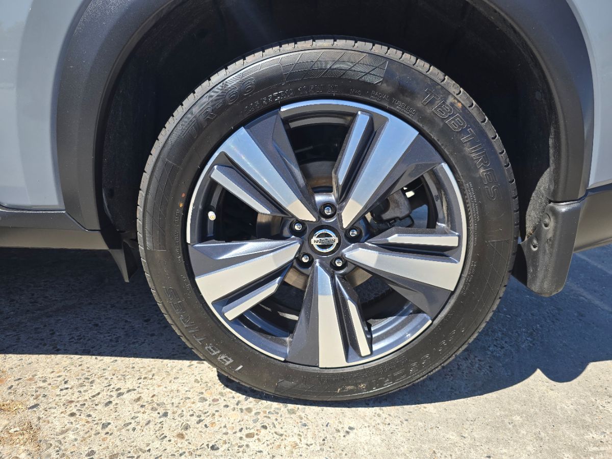 2021 Nissan Rogue SL photo 22
