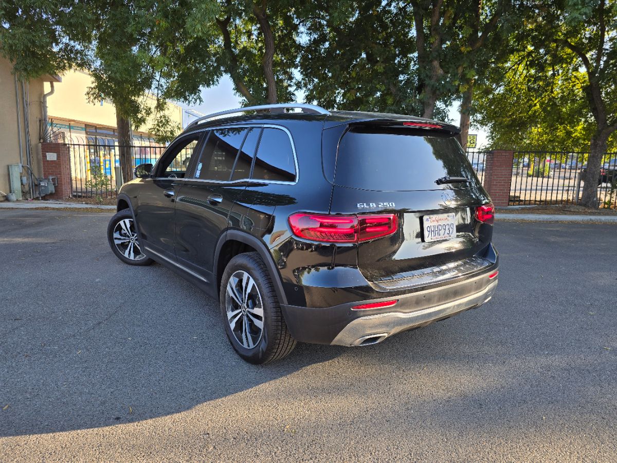 2024 Mercedes-Benz GLB Base - Photo 2
