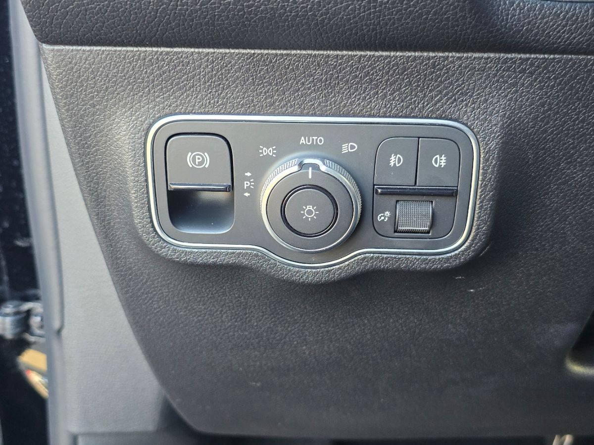 2024 Mercedes-Benz GLB Base - Photo 19