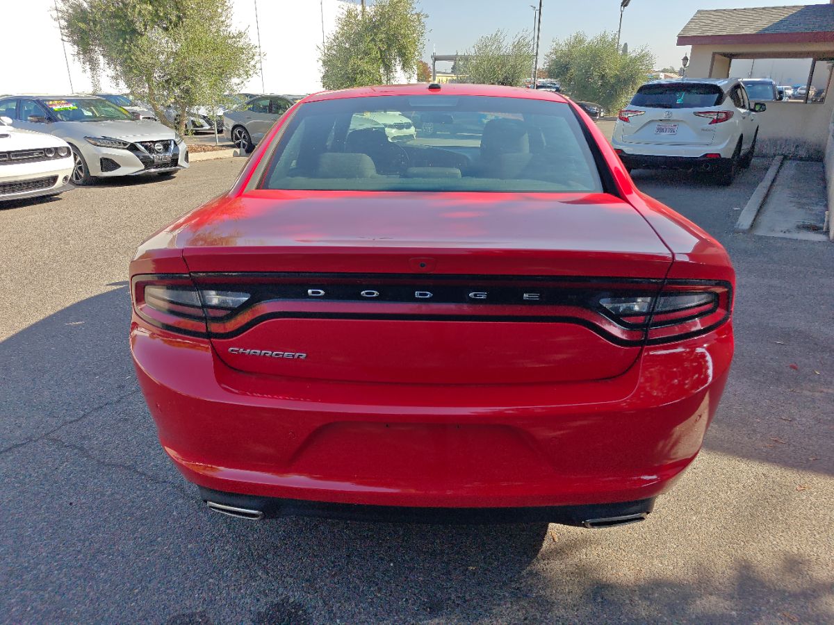 2022 Dodge Charger SXT - Photo 11