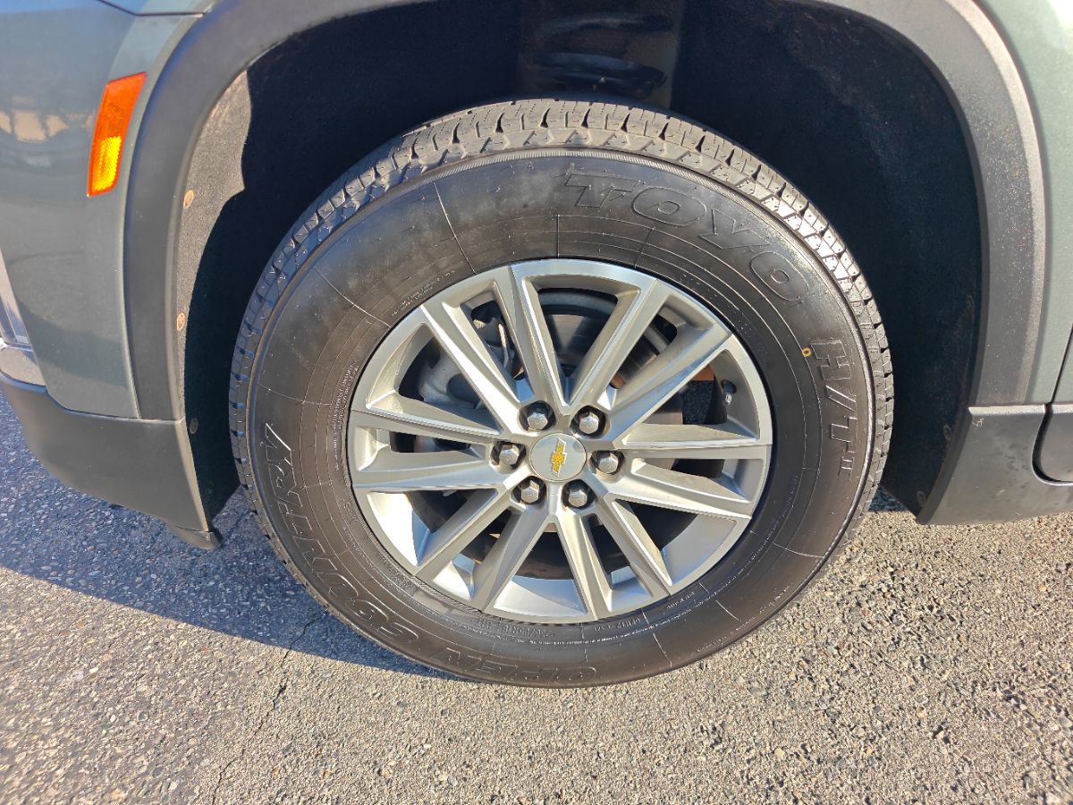 Chevrolet Traverse photo 16