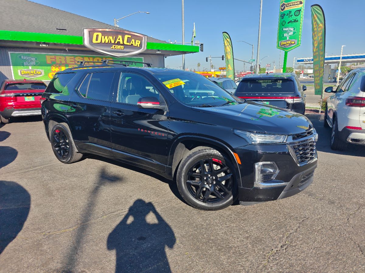 Chevrolet Traverse photo 2