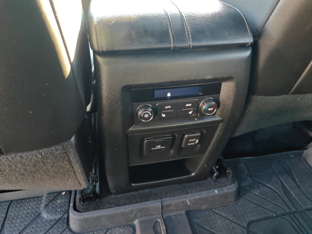 Chevrolet Traverse photo 21