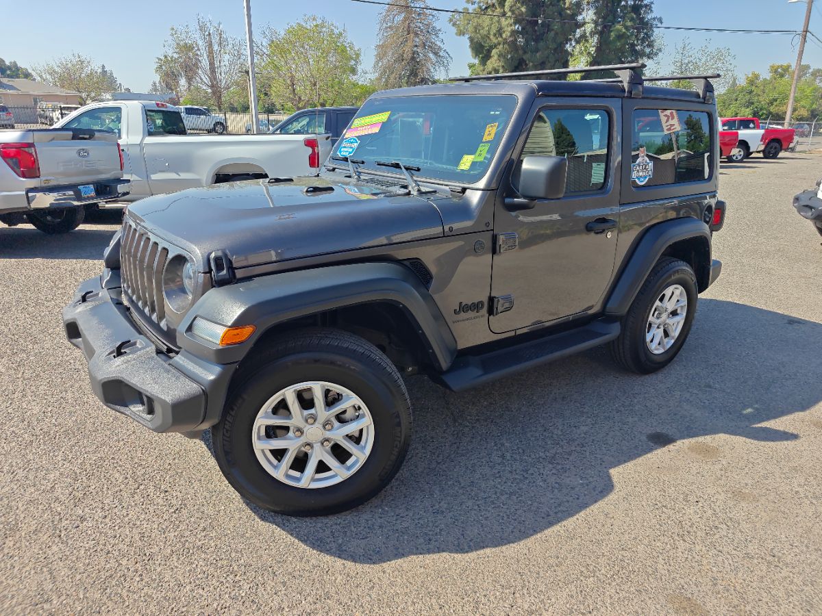 Jeep Wrangler photo 5